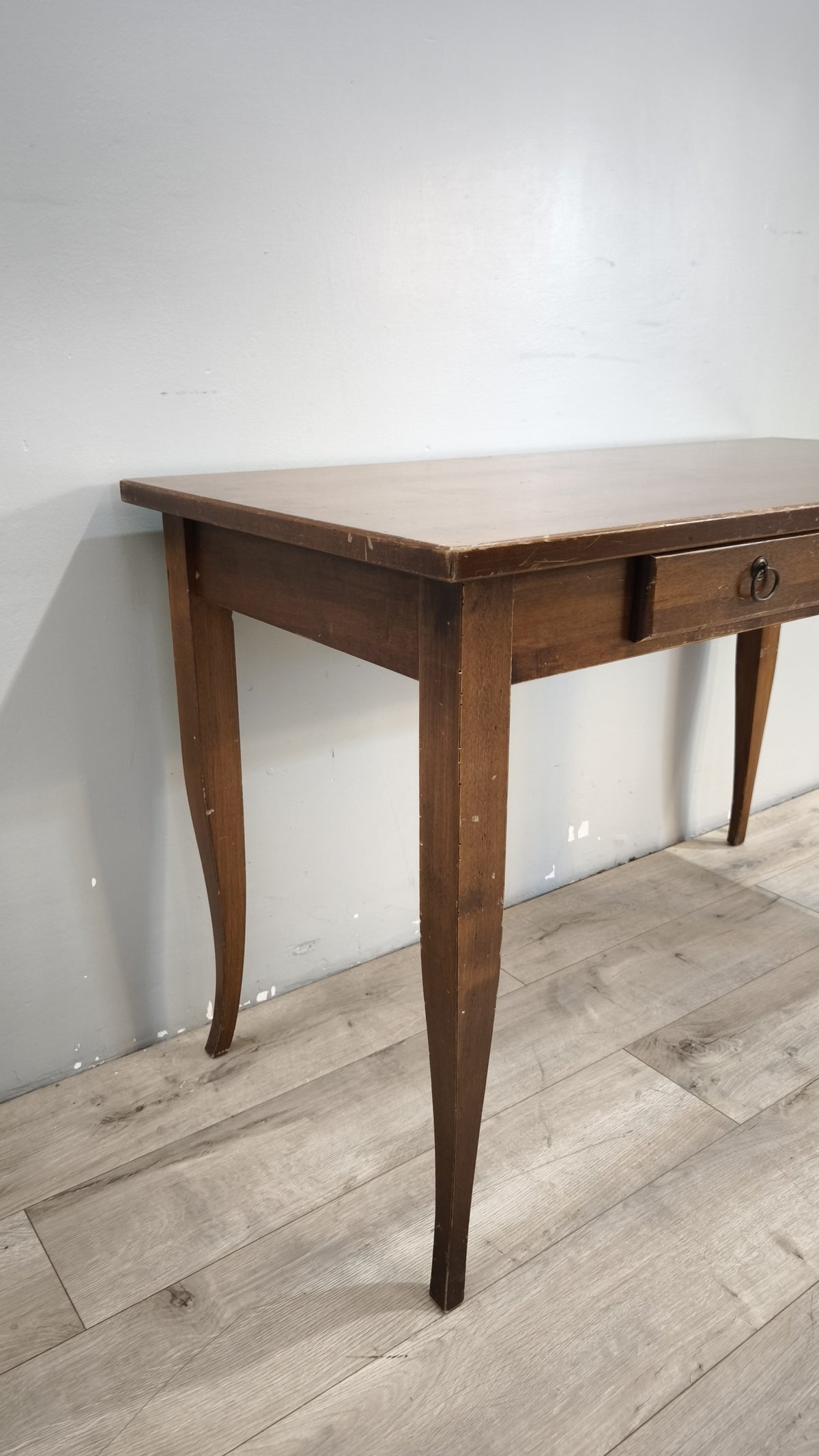 93653 Scrivania in legno con due cassetti frontali