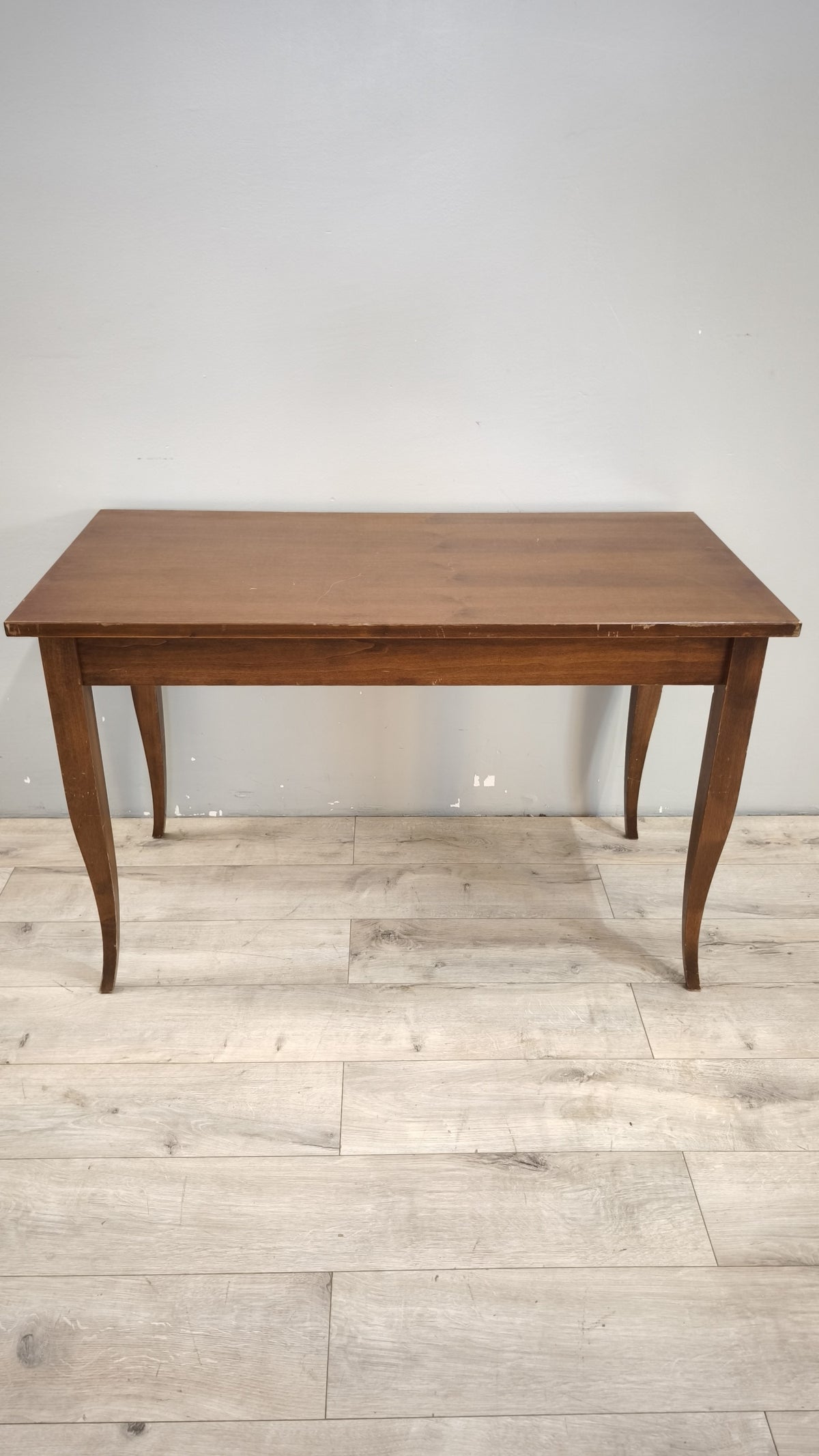 93653 Scrivania in legno con due cassetti frontali