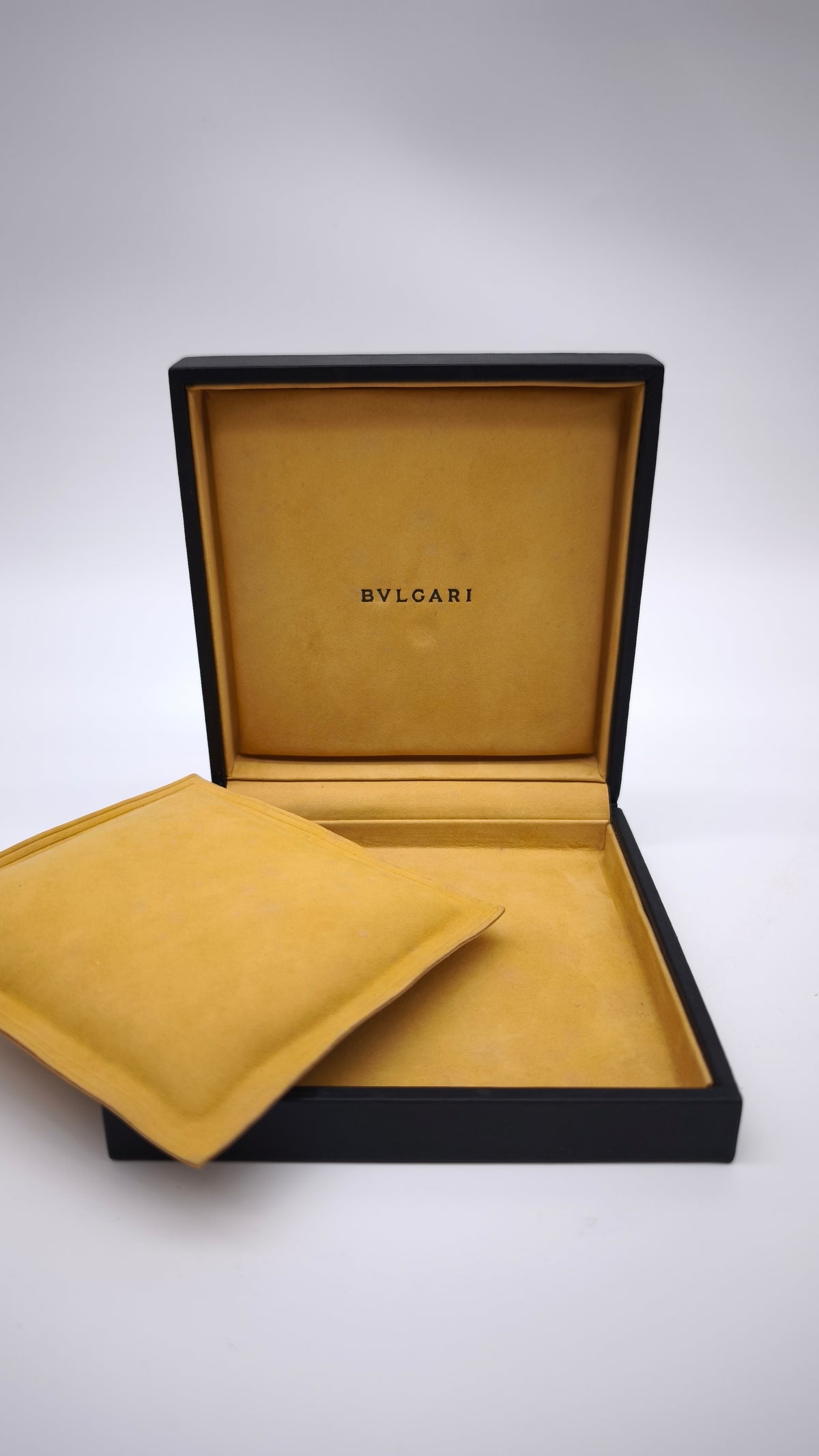 92897-2 Scatola Bulgari, Made in Italy