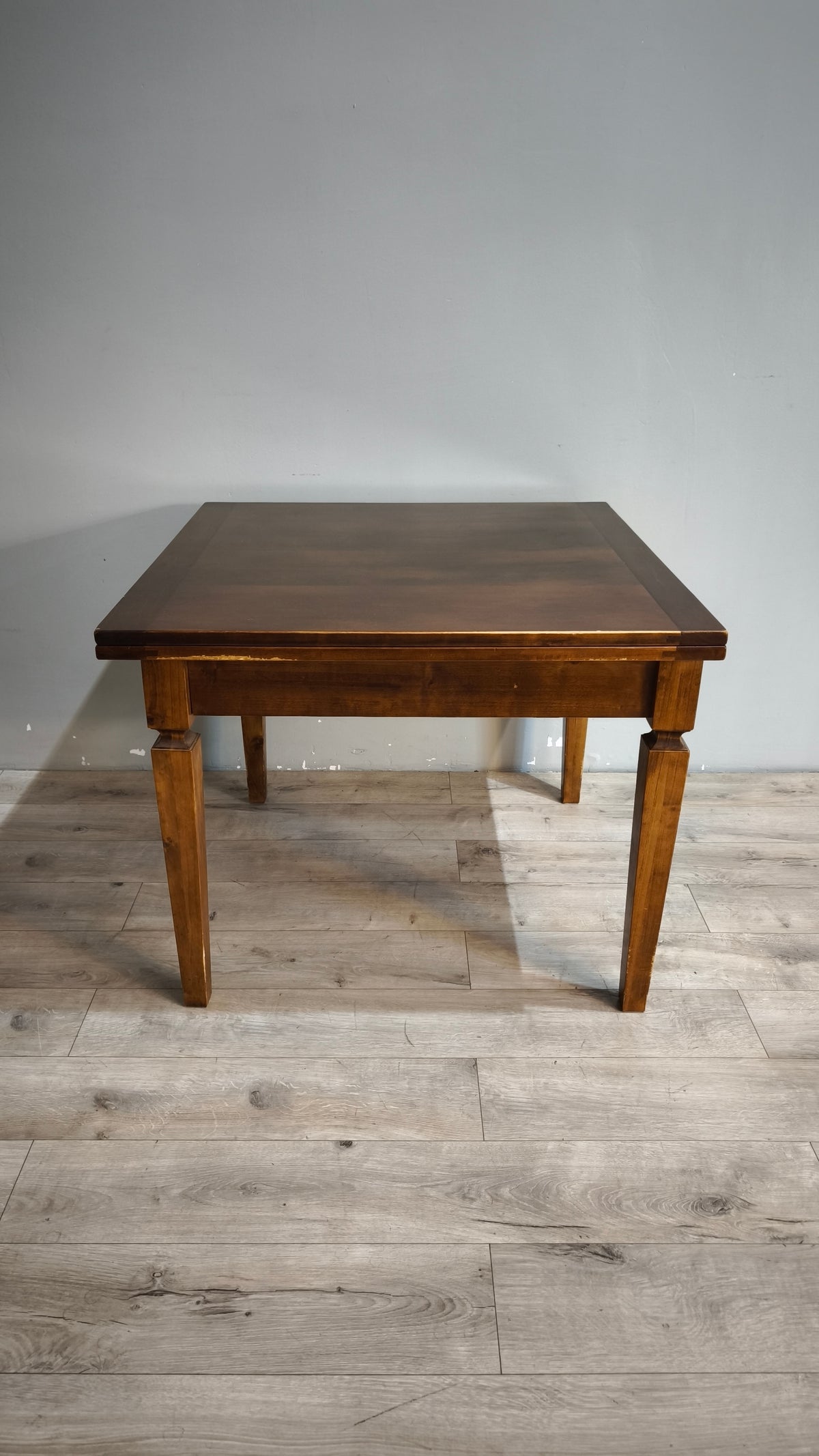 93659 Tavolo allungabile in legno con piano a libretto
