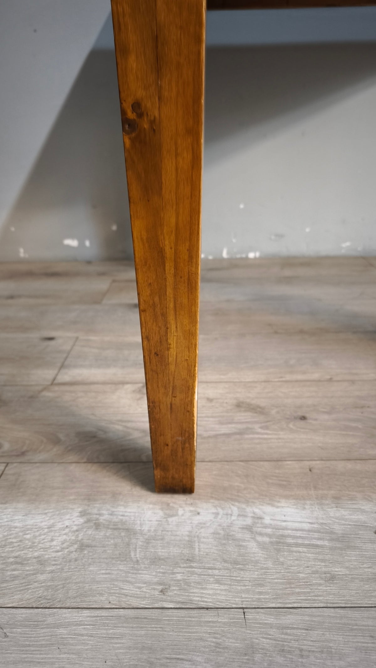 93659 Tavolo allungabile in legno con piano a libretto