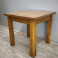 93607 Tavolo in legno con piano quadrato