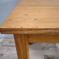 93607 Tavolo in legno con piano quadrato