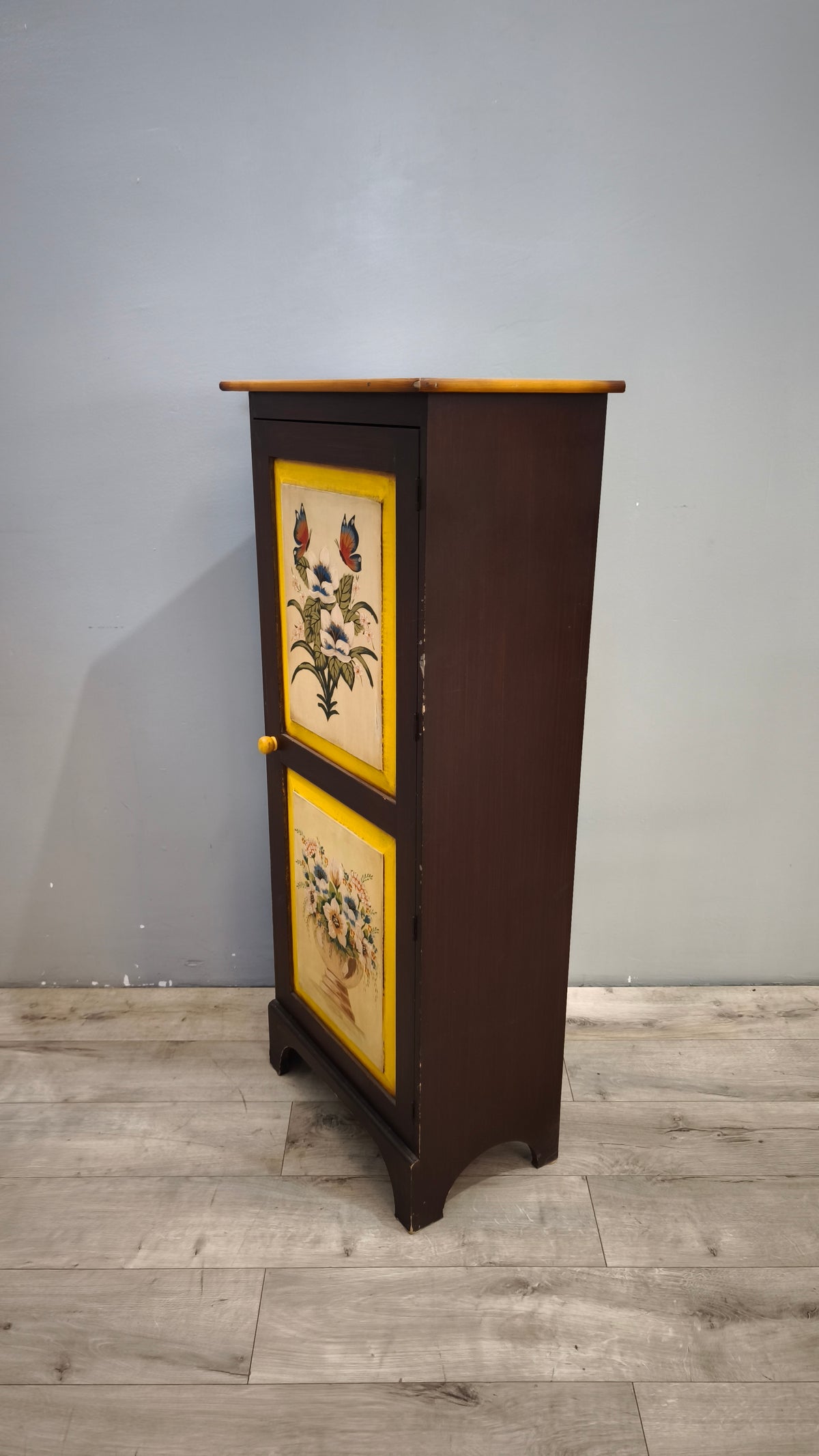 93690 Armadietto in MDF con sportello dipinto
