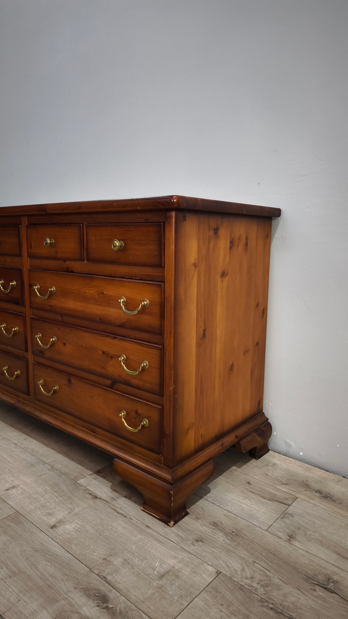 93689 Cassettiera in legno di pino con 10 cassetti