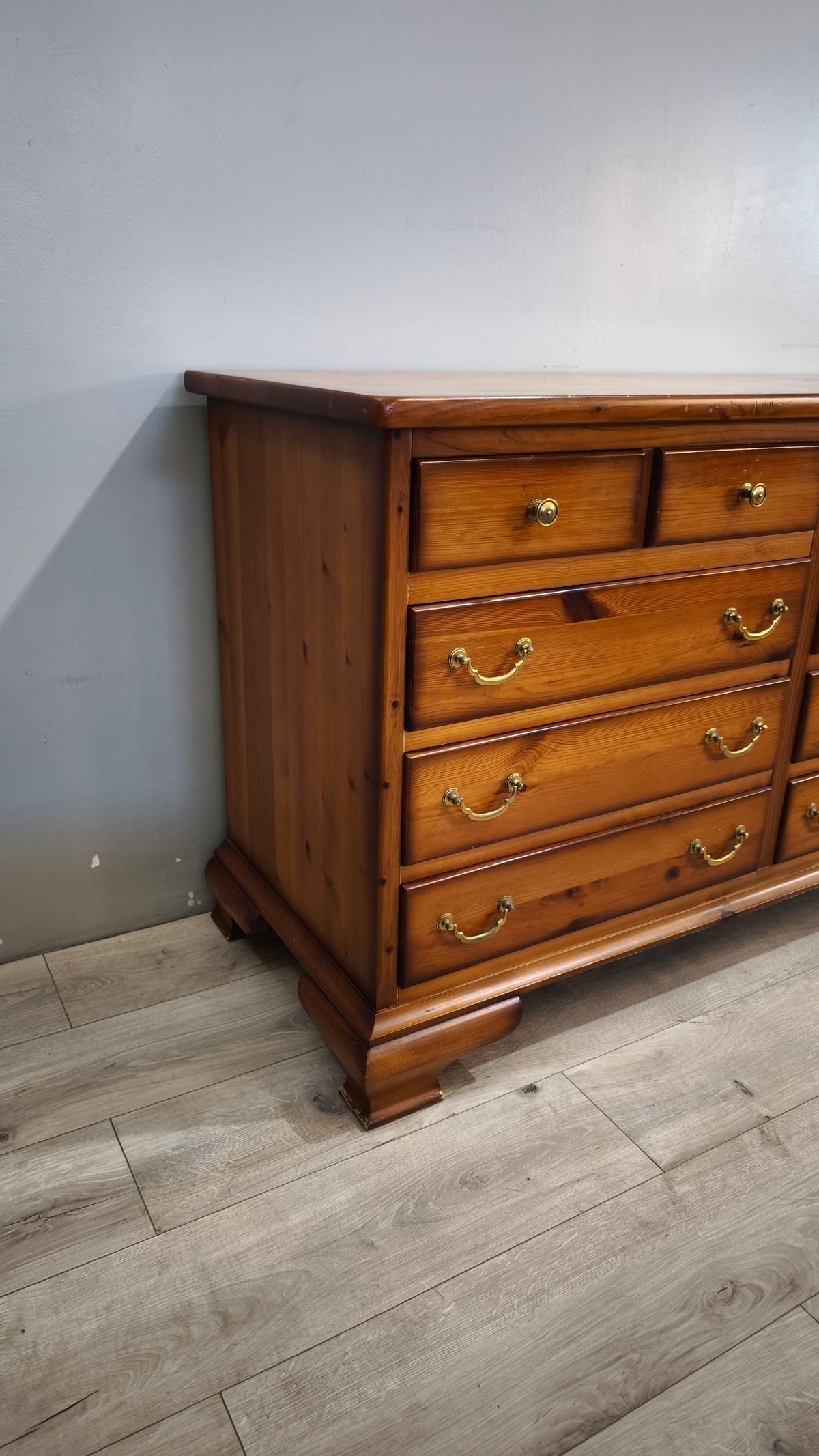 93689 Cassettiera in legno di pino con 10 cassetti