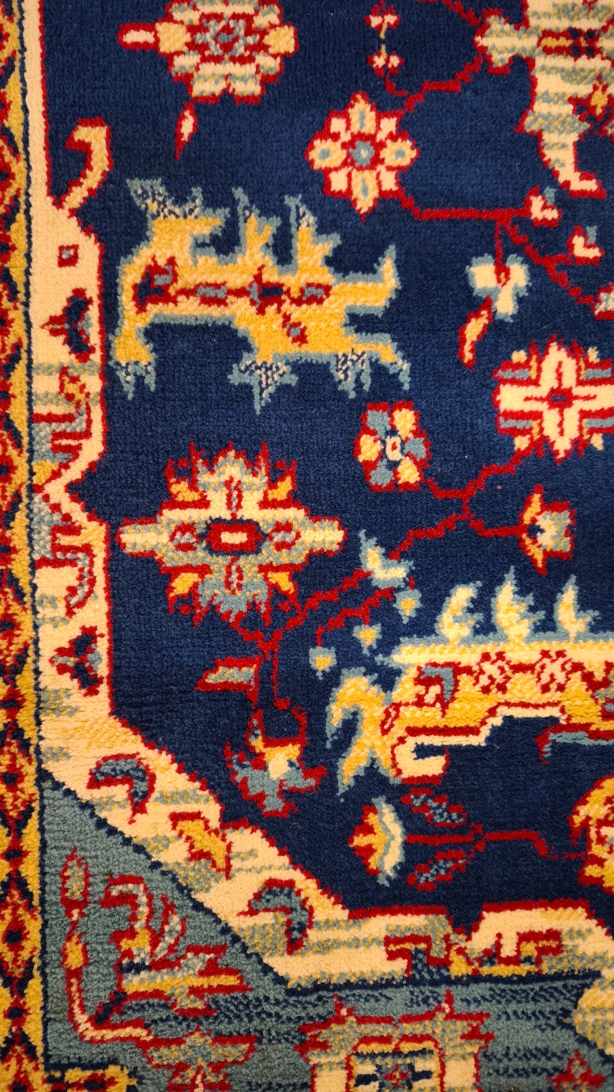 93921 Tappeto in fibra naturale blu e rosso con decoro a motivo floreale 120cm x 176cm