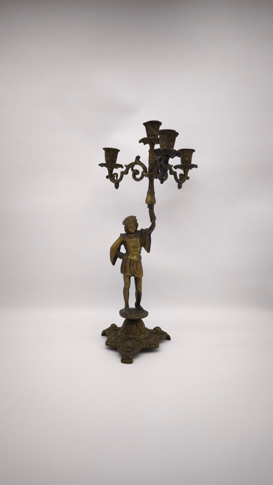 93853 Candelabro in bronzo