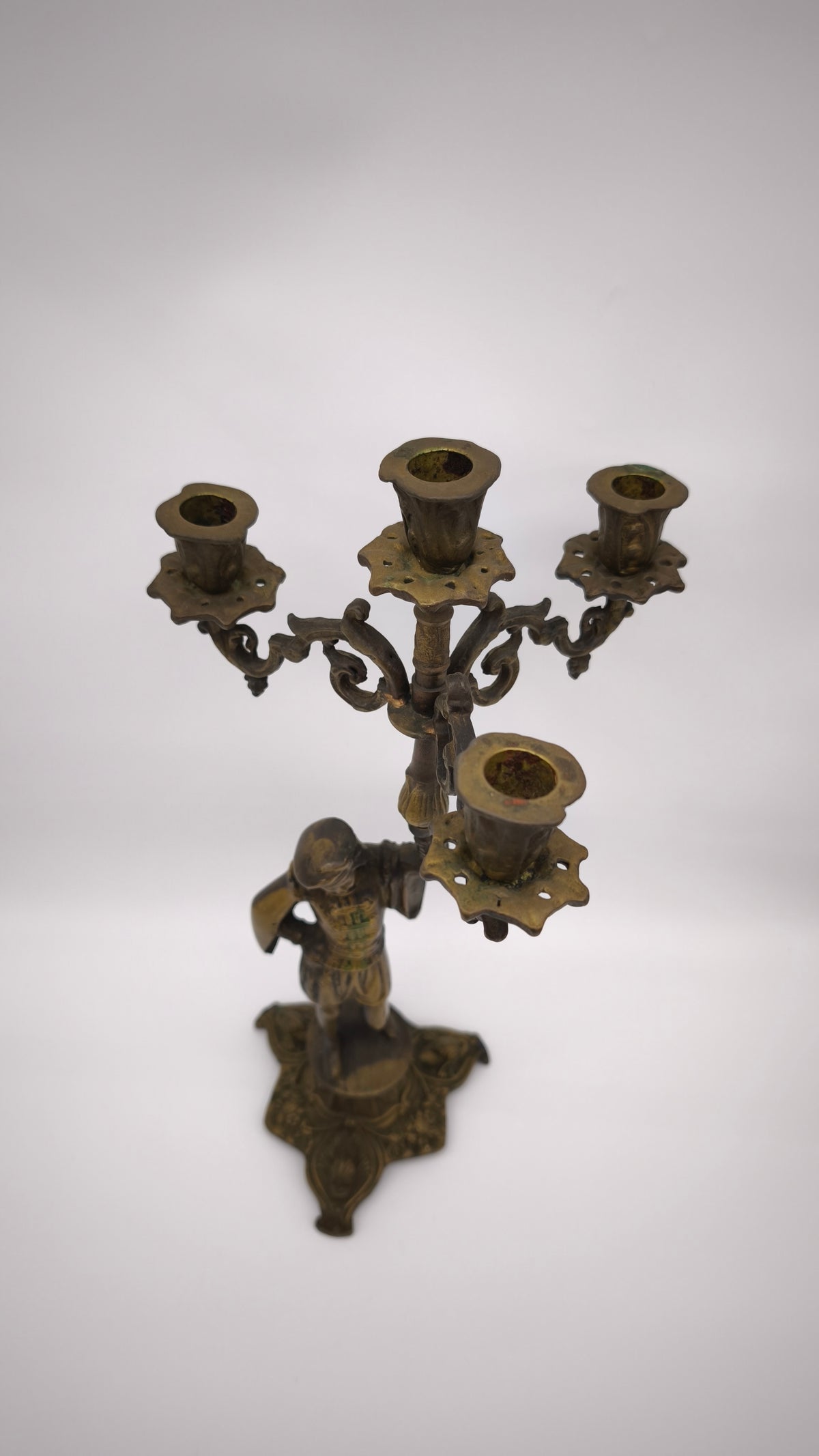 93853 Candelabro in bronzo