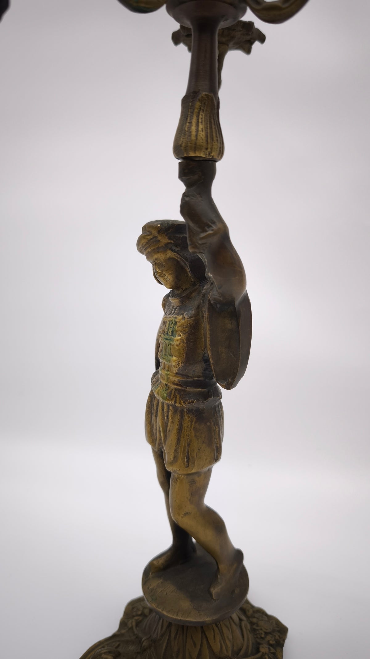 93853 Candelabro in bronzo