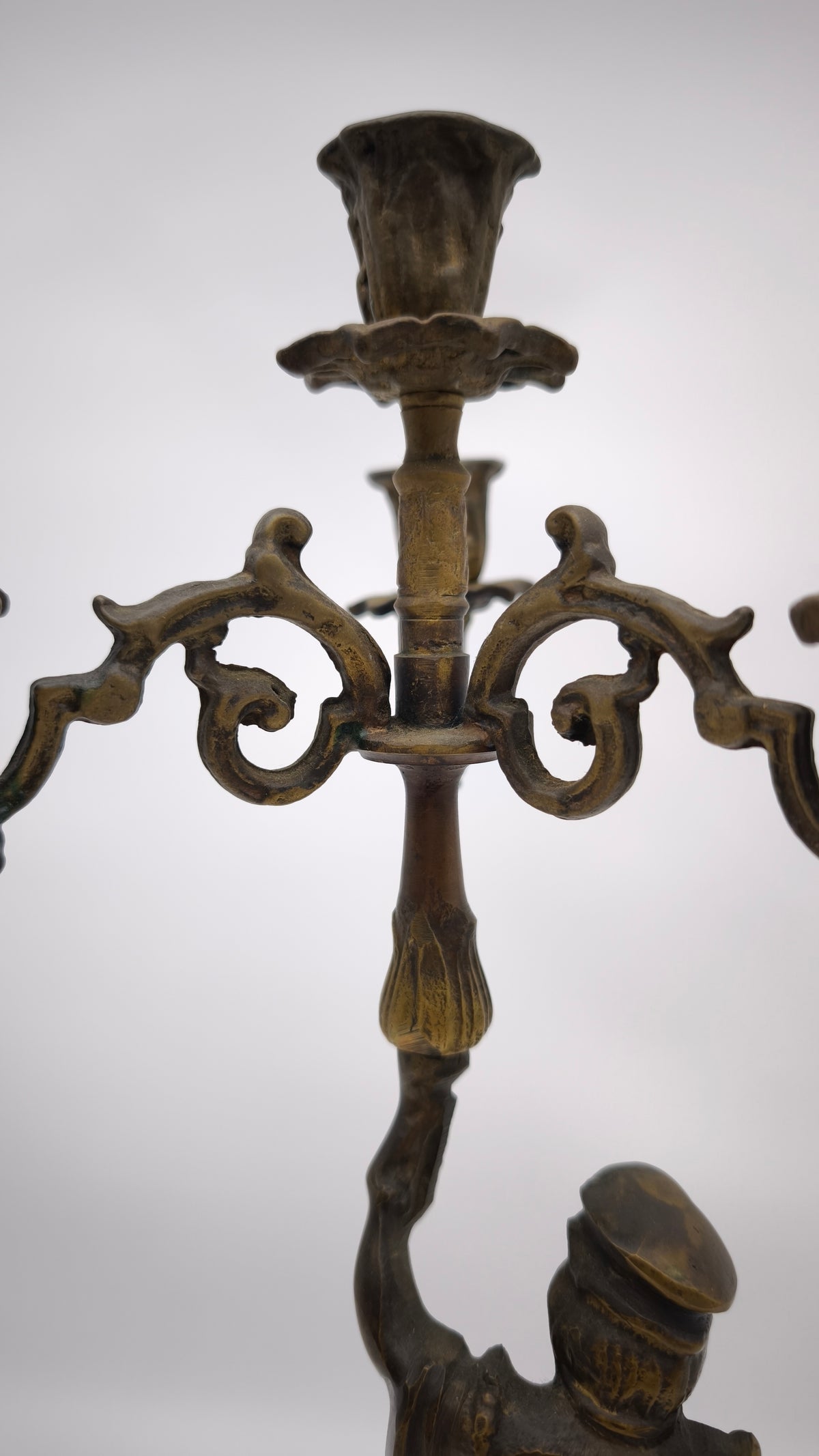 93853 Candelabro in bronzo