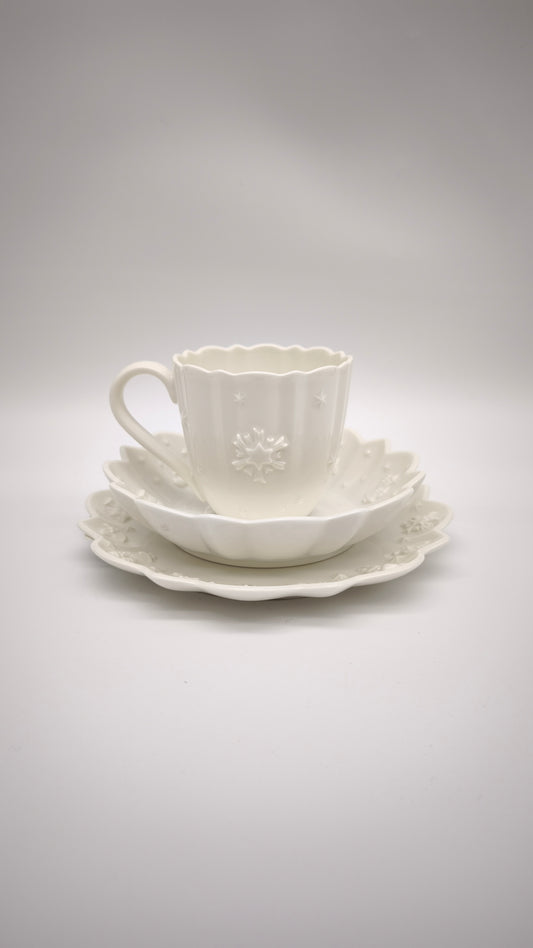 93891 Set tazza con piattino e piatto da dolce Villeroy & Boch serie Toy's Delight in porcellana bianca