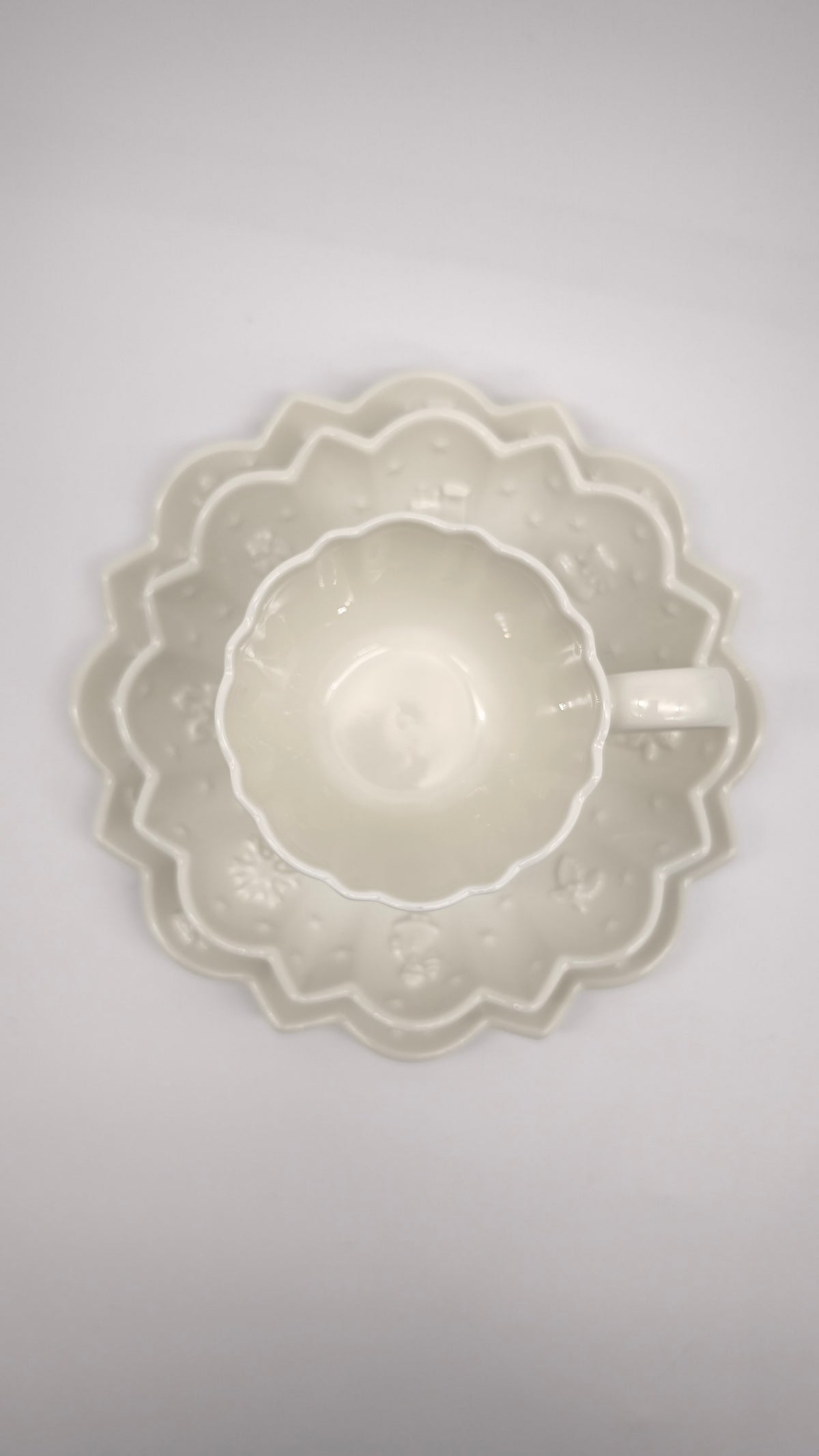 93891 Set tazza con piattino e piatto da dolce Villeroy & Boch serie Toy's Delight in porcellana bianca