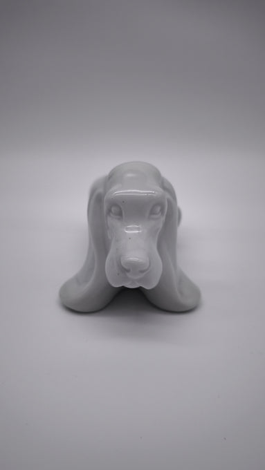 93811 Porta cenere Basset Hound in ceramica bianca