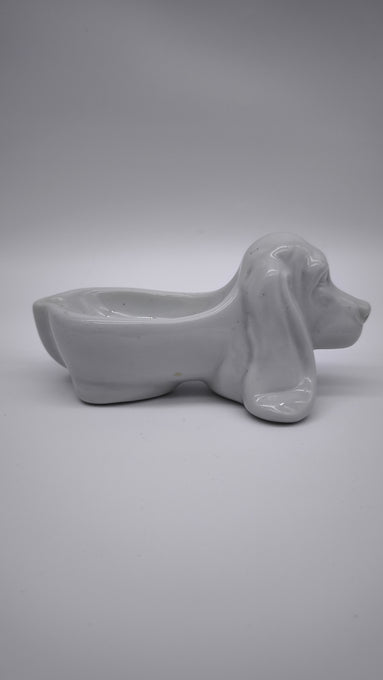 93811 Porta cenere Basset Hound in ceramica bianca