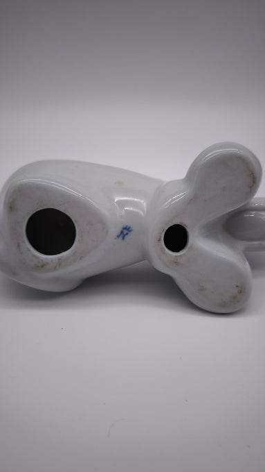 93811 Porta cenere Basset Hound in ceramica bianca