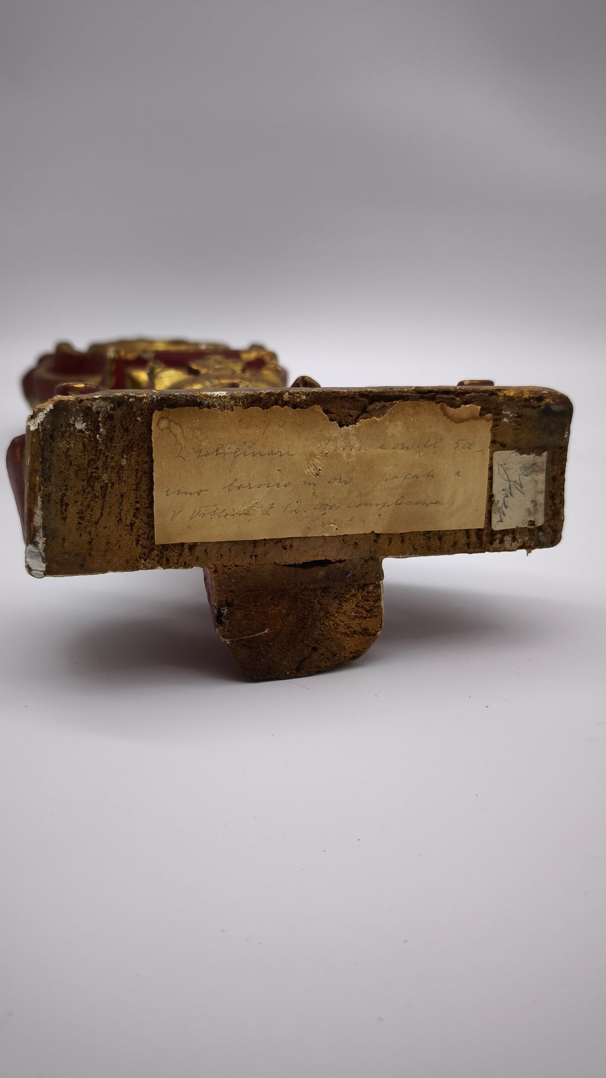93786 Reliquiario ostensorio da tavolo in legno intagliato, XIX secolo