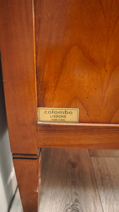 94077 Comò bombato in legno