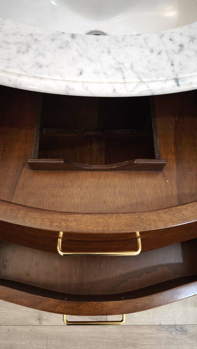 94134 Mobile lavabo in legno massello di noce e piano in marmo di Carrara