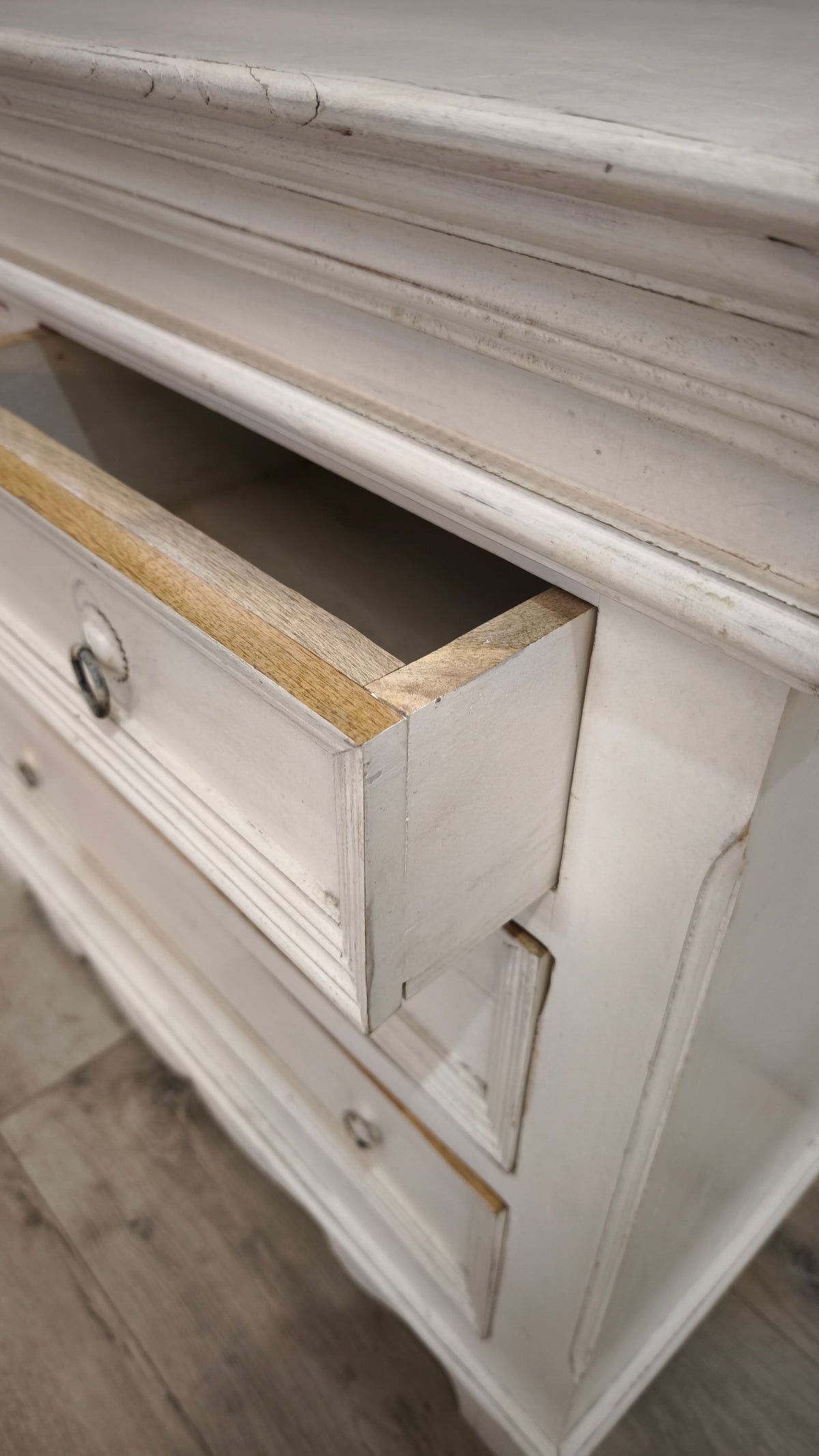 94190 Cassettiera in legno dipinta bianca