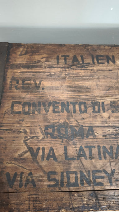 94184 Baule in legno e ferro
