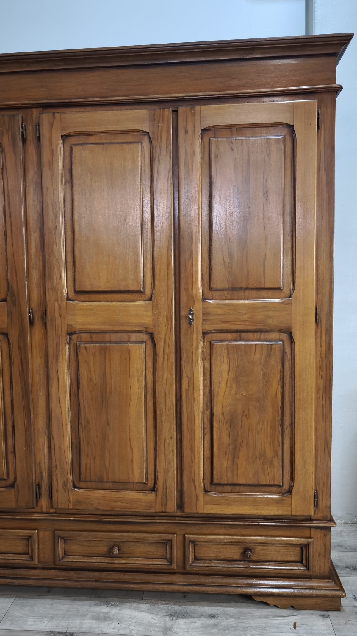 94149 Armadio in legno sei ante