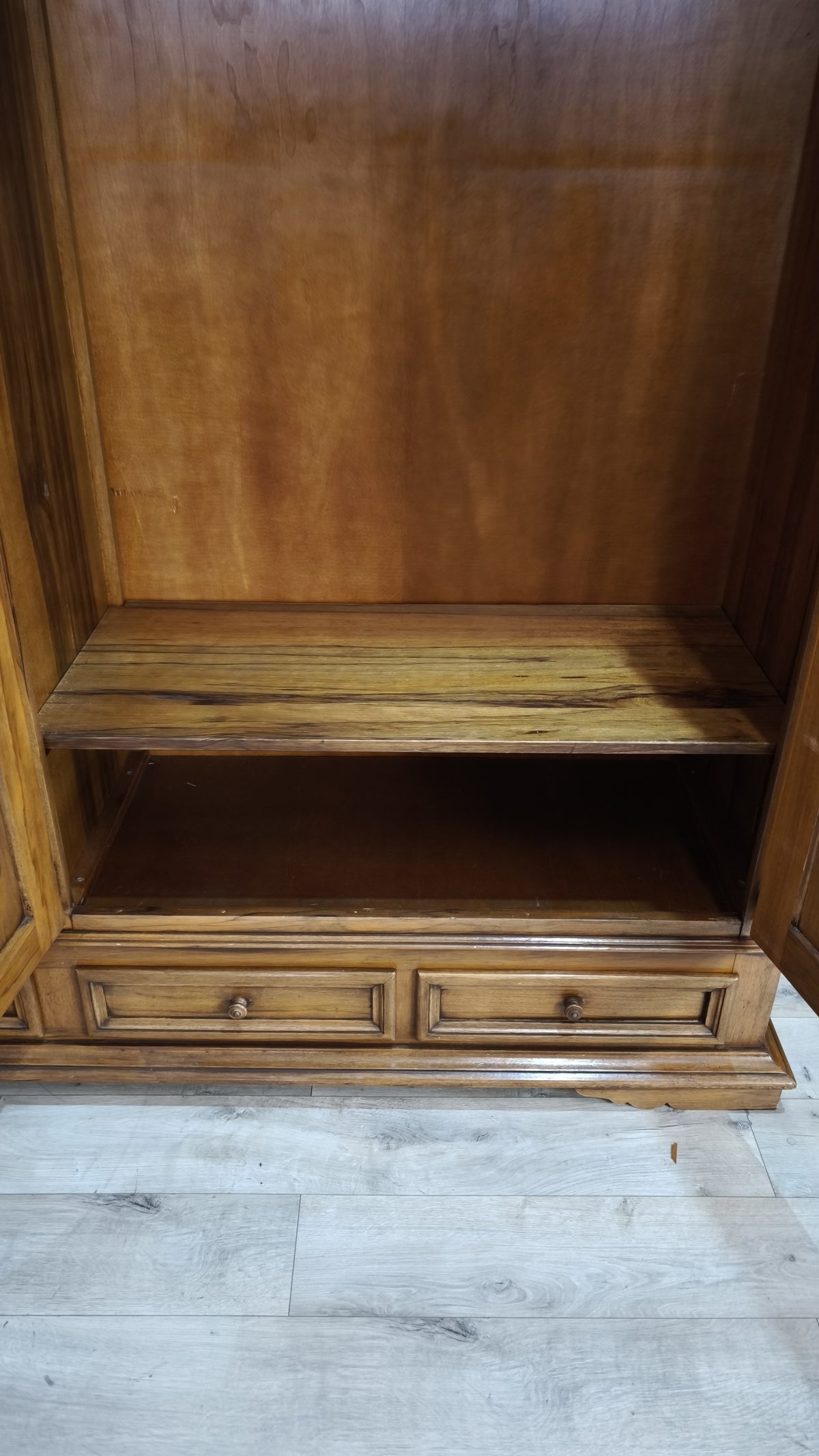 94149 Armadio in legno sei ante