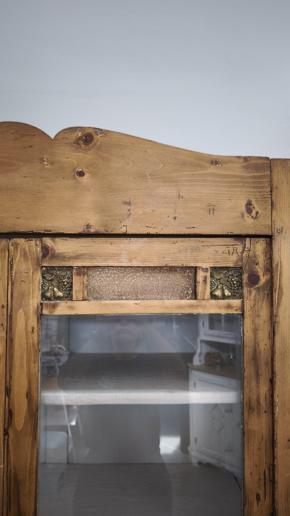 94230 Vetrina in legno grezzo due ante