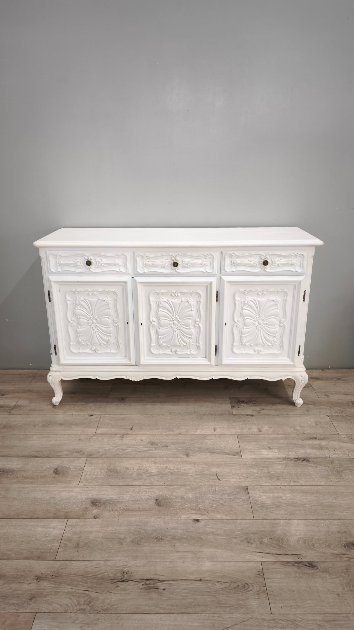 94241 Credenza in legno dipinta bianca