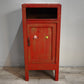94232 Comodino in legno dipinto rosso con piano in marmo
