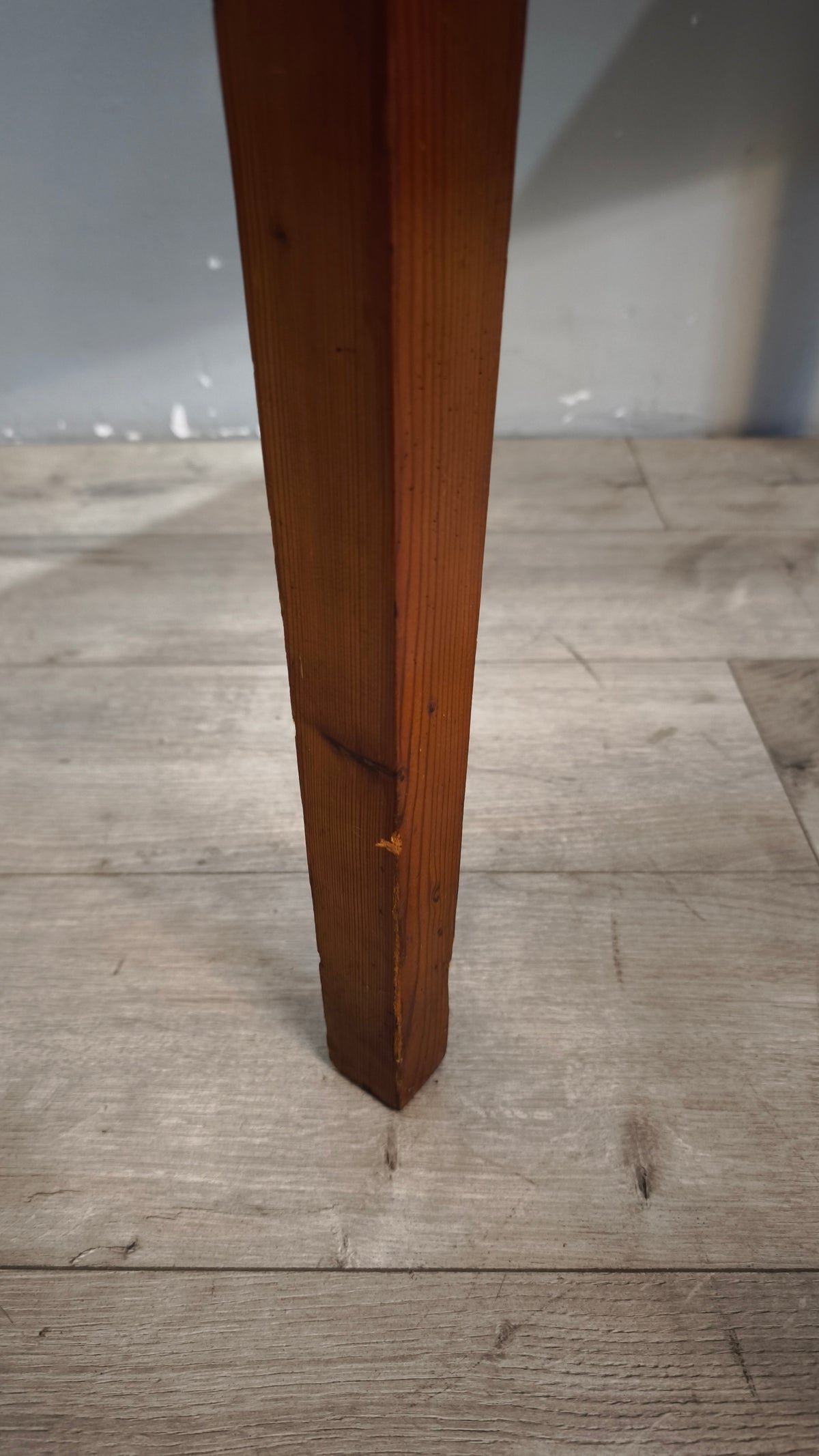 94308 Madia in legno