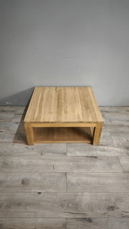 94322 Tavolo da salotto quadrato in legno
