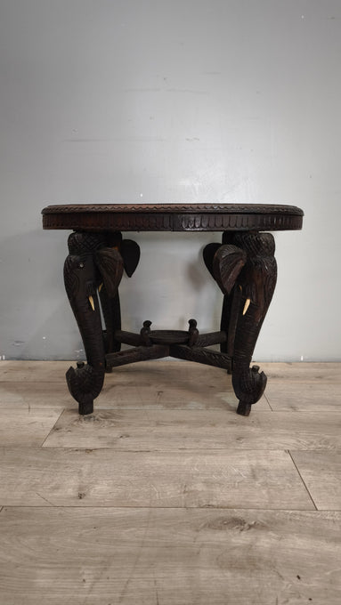 94245 Tavolino da salotto in legno etnico con elefanti decorati