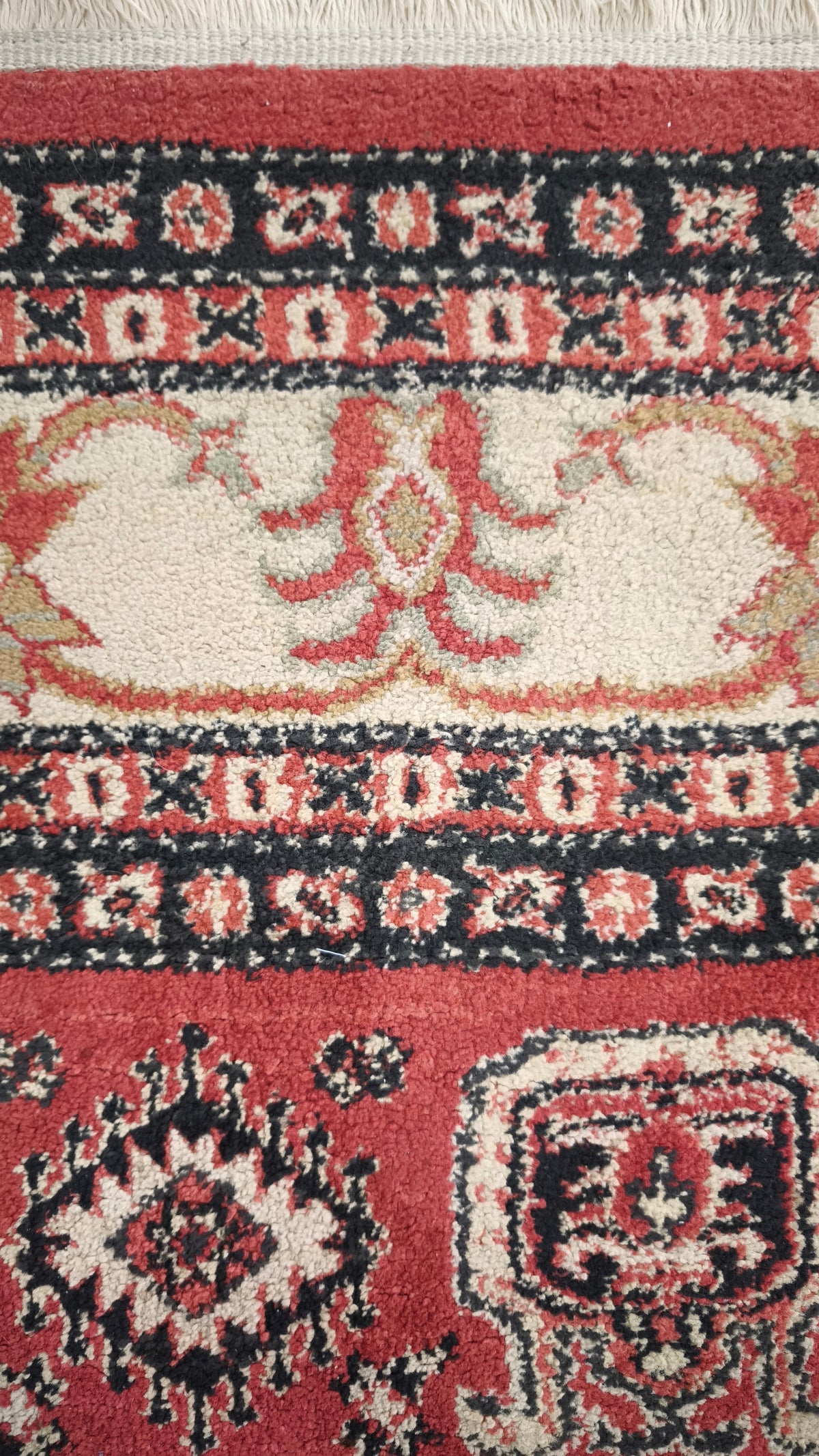 94370 Tappeto rosso e crema con decoro geometrico 137cm x 207cm