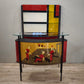 93663 Mobile bar anni '50 stile Gio Ponti in vetro decorato e metallo (con sgabelli)