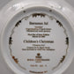 94487 Set composto da 2 piatti in ceramica Royal Copenhagen, Children's Christmas, Christmas Eve, original Art by Ingrid Jensen