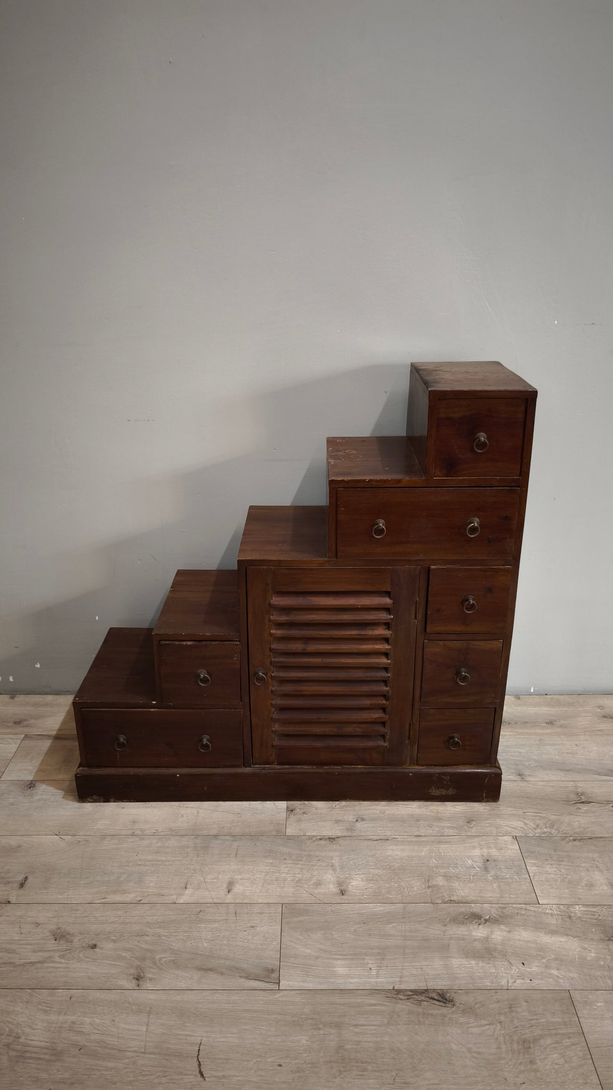 94544 Mobile scaletta in legno