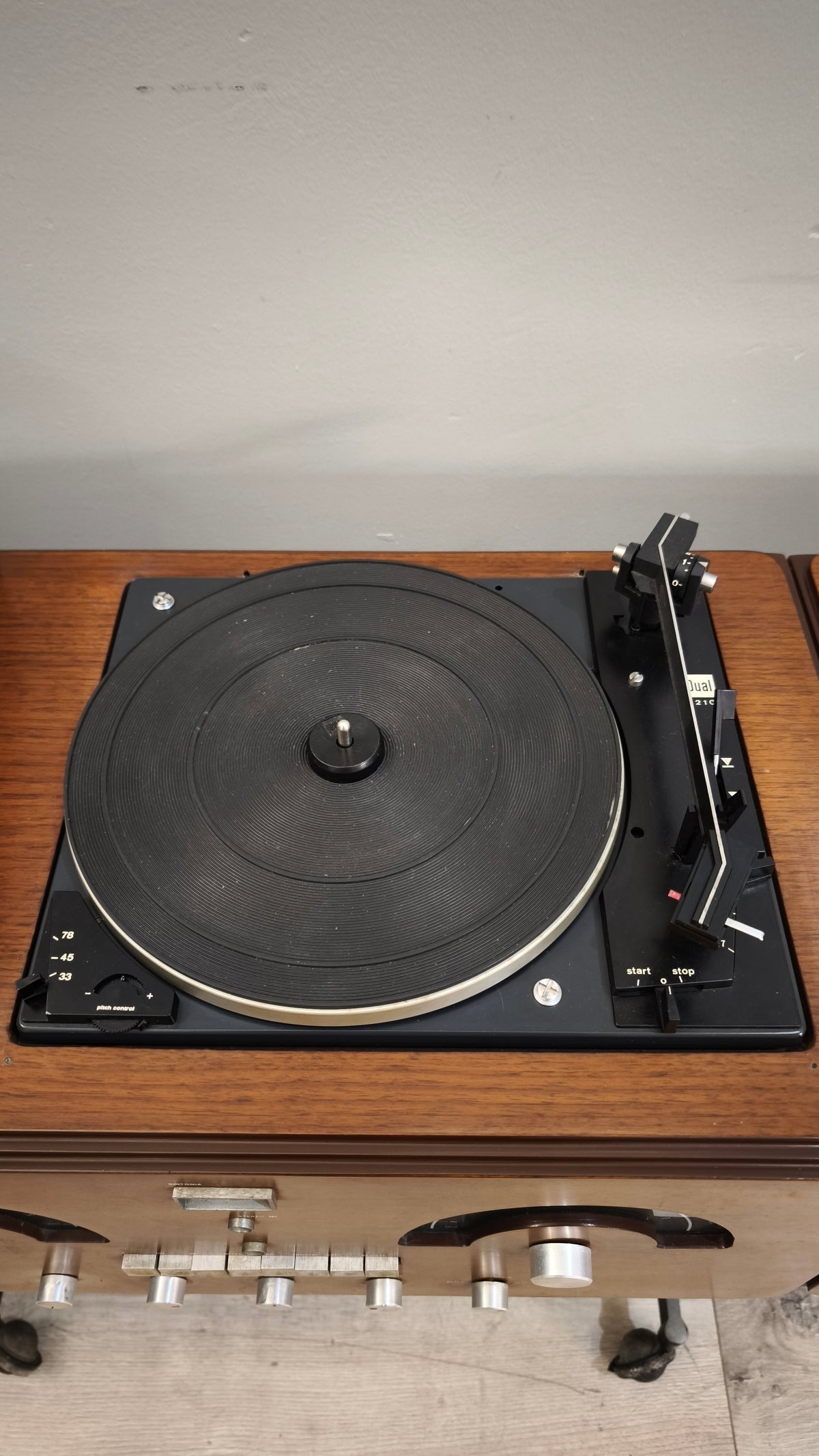 94594 Radiofonografo Brionvega RR126
