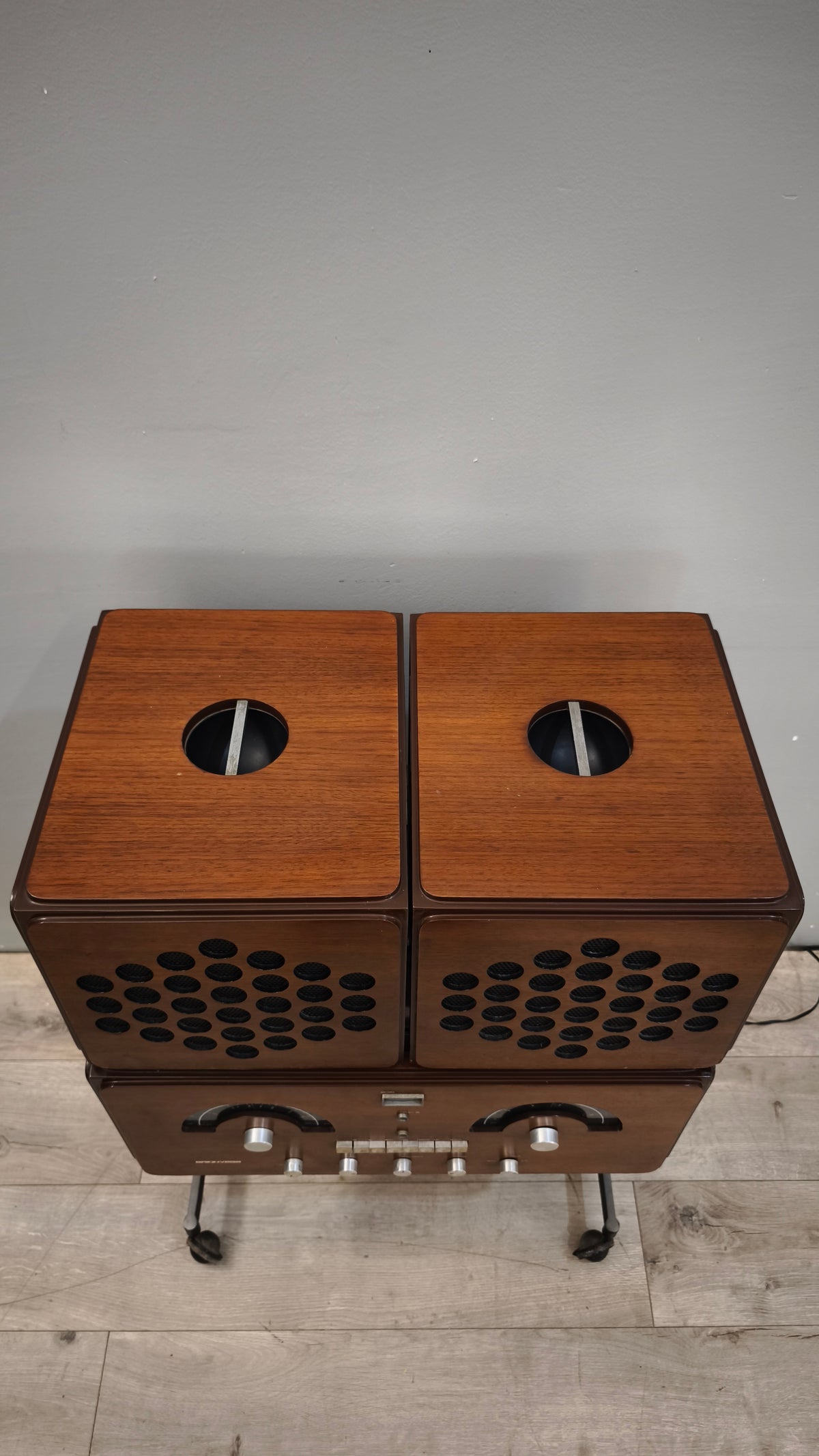 94594 Radiofonografo Brionvega RR126