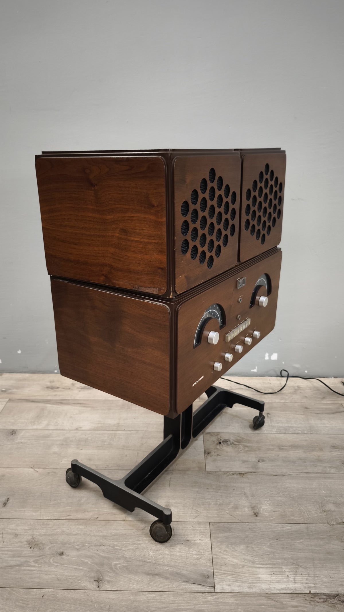 94594 Radiofonografo Brionvega RR126