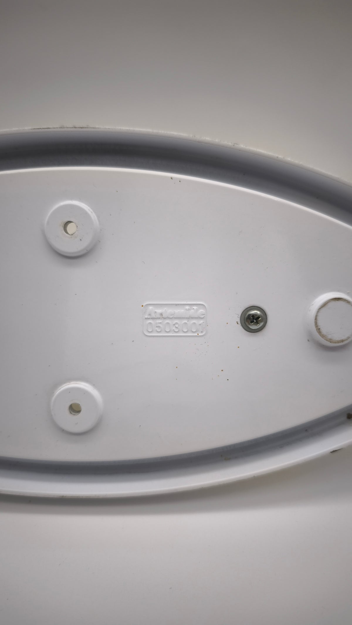 94575 Applique Artemide modello Mitasi, Ernesto Gismondi design, anni '90