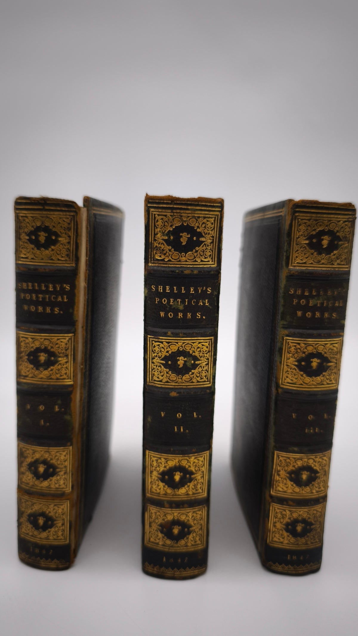 94588 Poetical works by Percy Bysshe Shelley, London, 1847, EM (3 volumi)