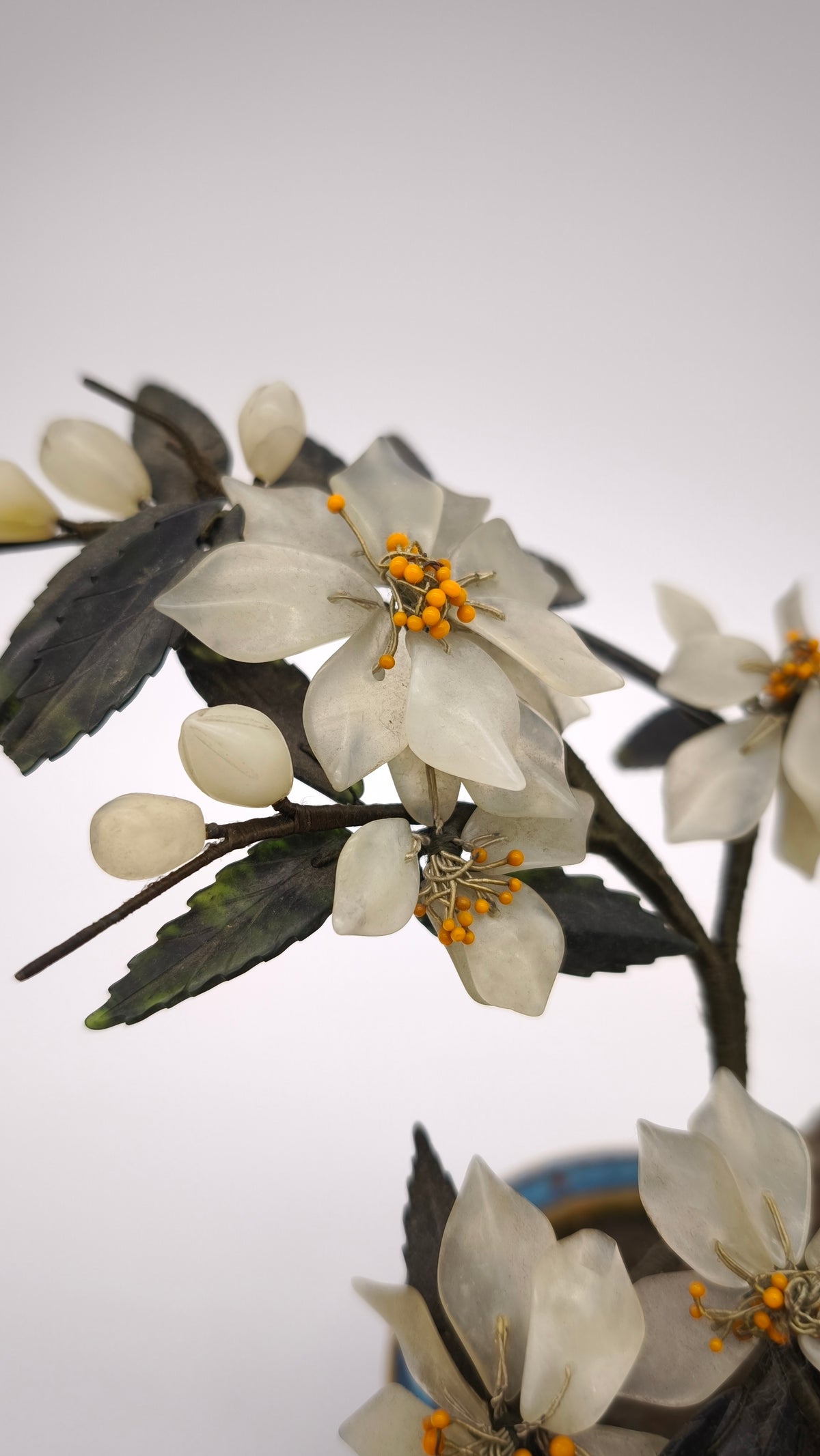 94084 Bonsai in pietre dure con vasetto cloisonné