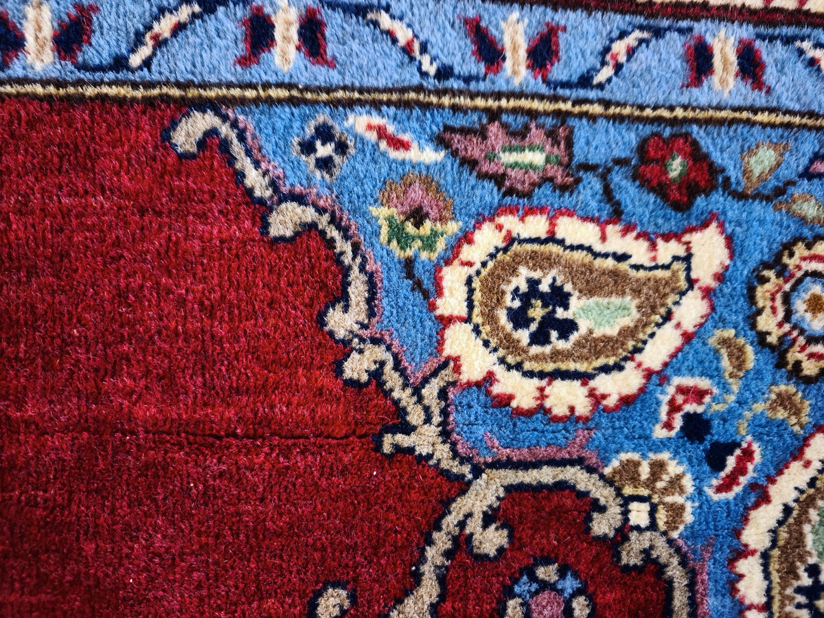 94724 Tappeto in fibra naturale rosso con decoro a motivo floreale 140cm x 215cm