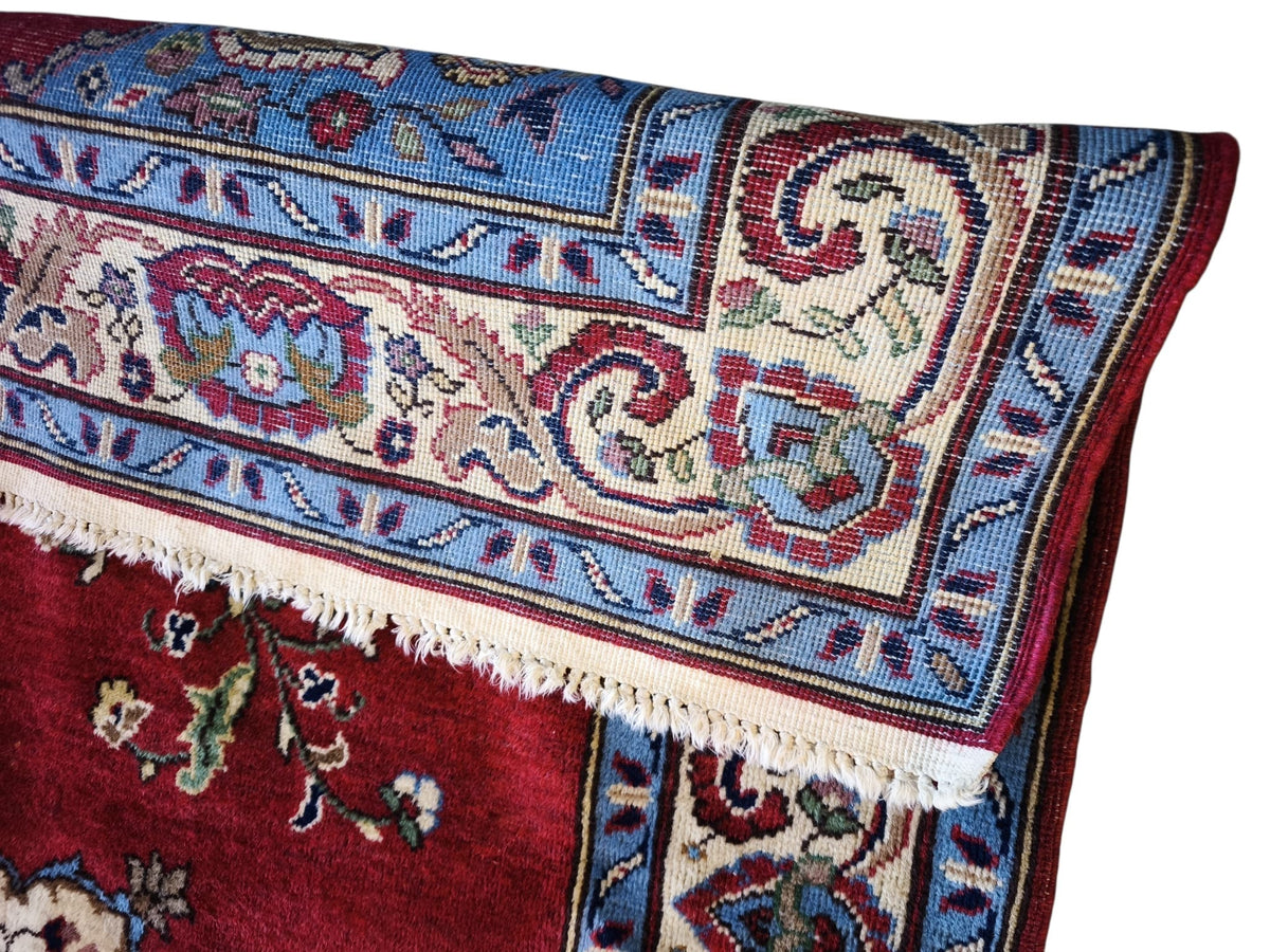 94724 Tappeto in fibra naturale rosso con decoro a motivo floreale 140cm x 215cm