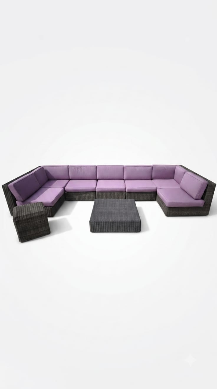 92365 Divano modulare Ethimo Cube con tavolo e pouf
