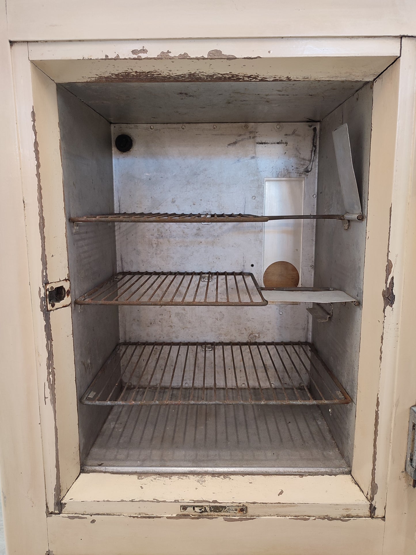 53613 Antico frigo