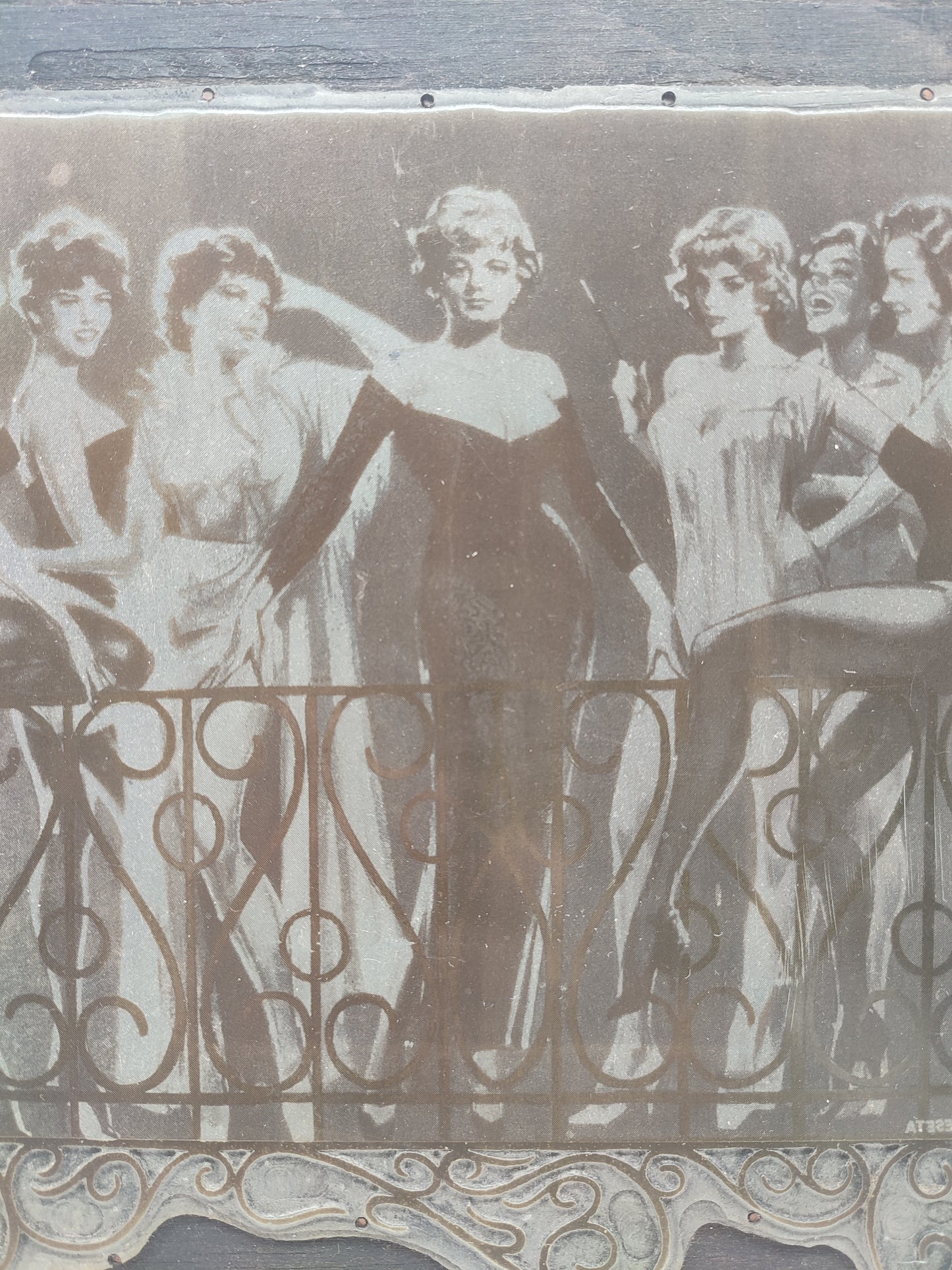 56967 Locandina e provino del film 'Il balcone', 1963 con contenitore in metallo