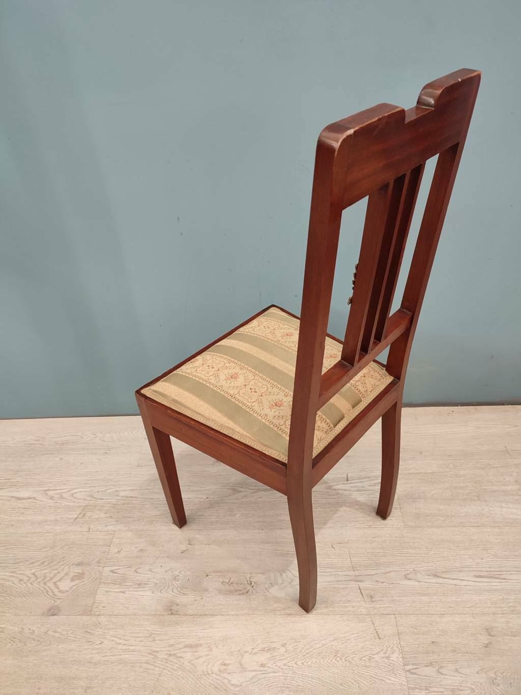 48835 Set n 4 sedie Liberty in legno e tessuto